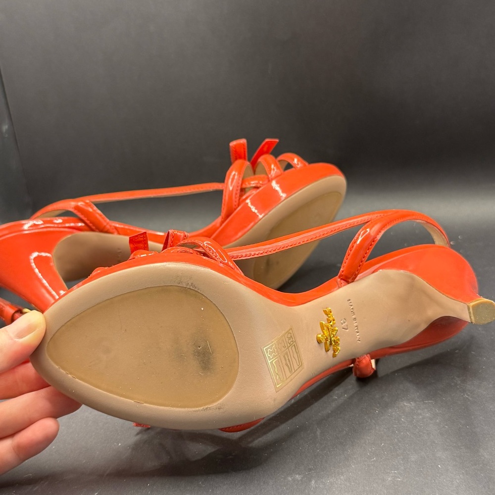 Prada Coral patent leather slingback heels - Picture 9 of 14